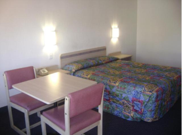 Motel Beechmont Cincinnati South-East Cherry Grove 部屋 写真